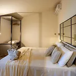 Isulatravel - Fenicottero * Ispica